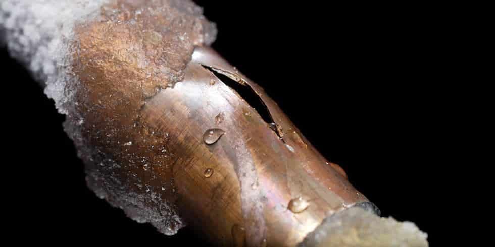 8 Tips To Prevent Frozen Pipes