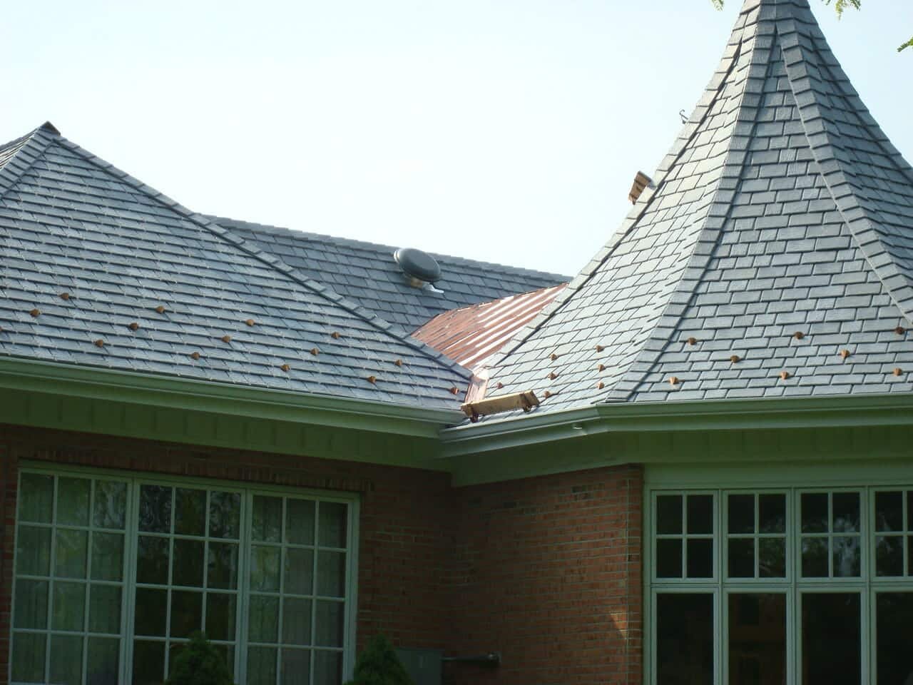 Synthetic slate can help you acheive the look you want for your home