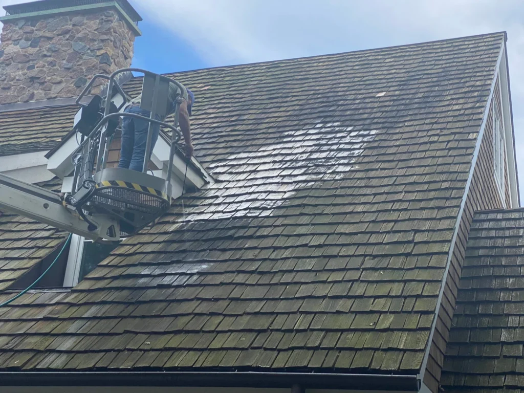 is maintenance of cedar shakes difficult